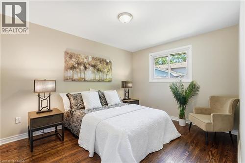635 Ramsgate Road, Burlington, ON - Indoor Photo Showing Bedroom