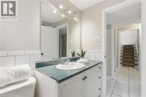 635 Ramsgate Road, Burlington, ON - Indoor Photo Showing Bathroom