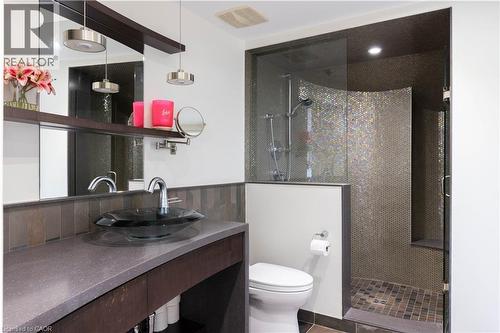 1540 Watersedge Road, Mississauga, ON - Indoor Photo Showing Bathroom