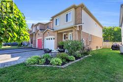 77 CUNNINGHAM DRIVE Barrie, ON L4N 8L5
