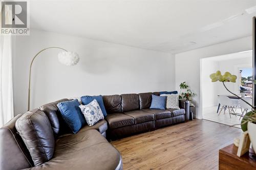 150A Mcfadden Ave, Sault Ste. Marie, ON - Indoor Photo Showing Living Room
