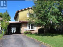 32 Breton RD Sault Ste Marie, ON P6B 5W6