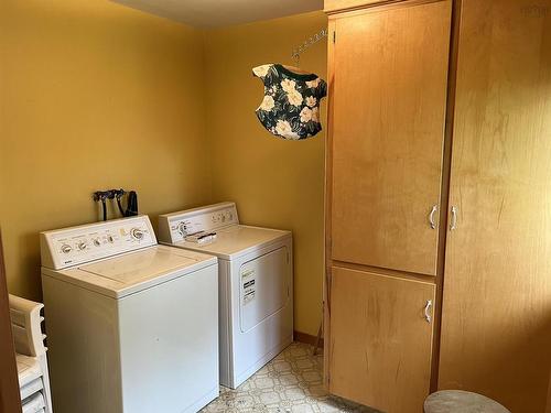 355 Pleasant Street, Yarmouth, NS 
