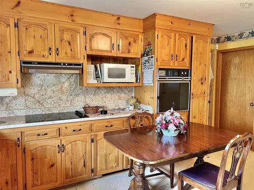 355 Pleasant Street, Yarmouth, NS 