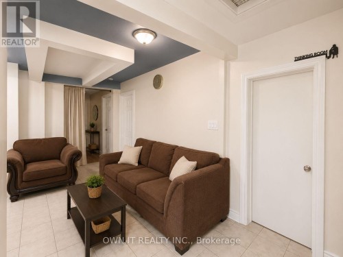 7104 Goreway Drive, Mississauga, ON 