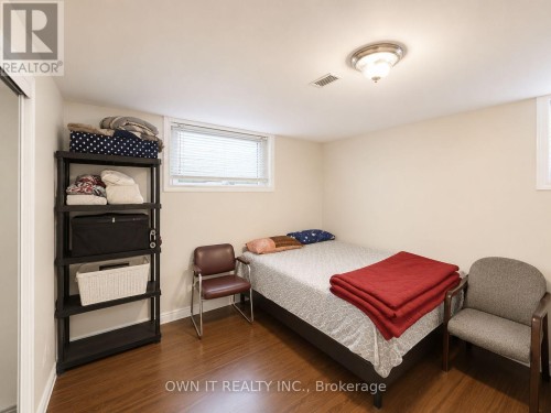 7104 Goreway Drive, Mississauga, ON 