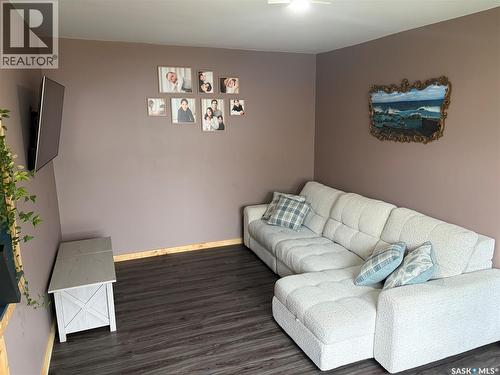 116 5Th Avenue N, Big River, SK - Indoor Photo Showing Living Room