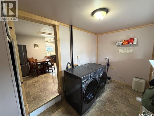 116 5Th Avenue N, Big River, SK - Indoor Photo Showing Laundry Room