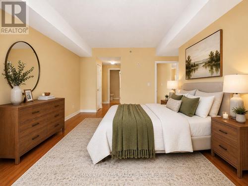 200 - 108 Second Street E, Cornwall, ON - Indoor Photo Showing Bedroom