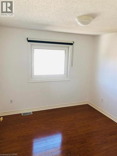 806 Fairway Crescent, Kitchener, ON - Indoor Photo Showing Other Room