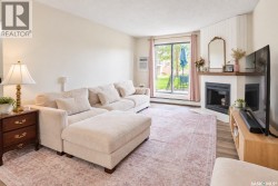 108 802B Kingsmere BOULEVARD  Saskatoon, SK S7J 4B7