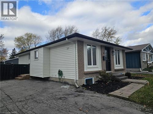 6 PATIENCE Crescent Unit# UPPER , London, Ontario N6E 2K9 2
