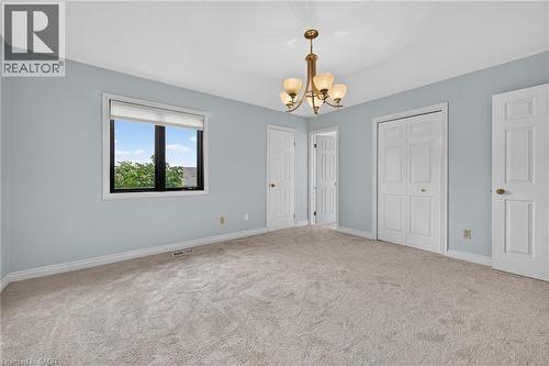 7011 Dickenson Road E, Mount Hope, ON - Indoor Photo Showing Other Room
