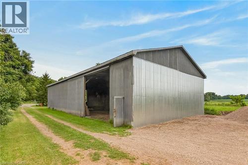 7011 Dickenson Road E, Mount Hope, ON - Outdoor