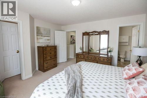 975 Strasburg Road Unit# 3, Kitchener, ON - Indoor Photo Showing Bedroom