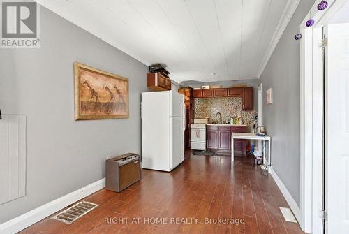 123 Crosthwaite Avenue N, Hamilton, ON - Indoor Photo Showing Other Room