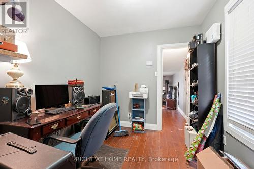 123 Crosthwaite Avenue N, Hamilton, ON - Indoor Photo Showing Office