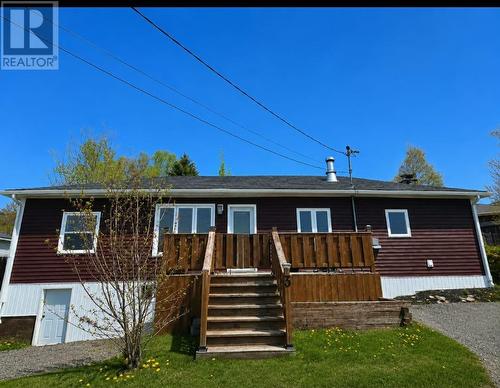 3 Rosedale Avenue  Grand Falls-Windsor, NL A2B 1H4