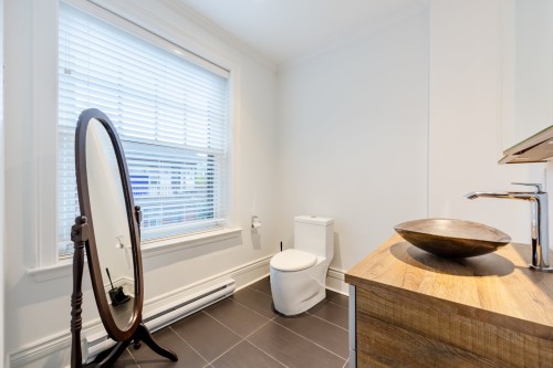 Bathroom - 377 Av. Claremont, Westmount, QC - Indoor Photo Showing Bathroom
