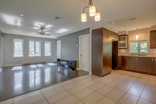 Salle à manger - 2692 Av. Therrien, Mascouche, QC - Indoor Photo Showing Other Room