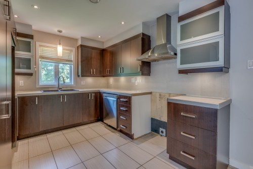 Cuisine - 2692 Av. Therrien, Mascouche, QC - Indoor Photo Showing Kitchen