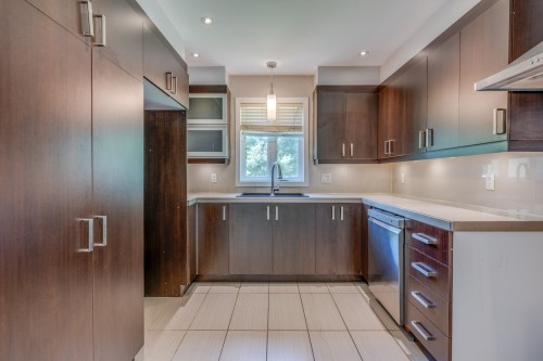 Cuisine - 2692 Av. Therrien, Mascouche, QC - Indoor Photo Showing Kitchen