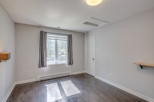 Chambre à coucher principale - 2692 Av. Therrien, Mascouche, QC - Indoor Photo Showing Other Room