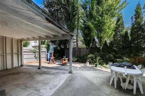 965 Mcmillan Ave, Winnipeg, MB - Outdoor