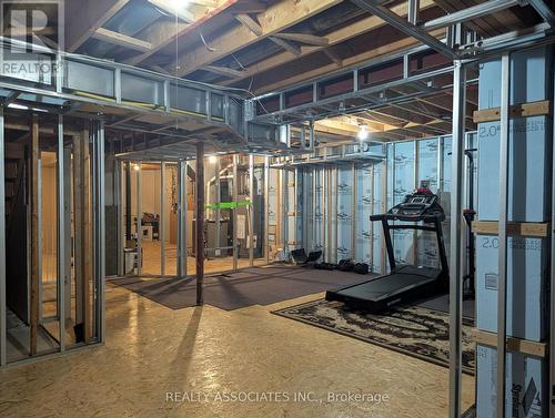 3279 Charlebrook Court, Mississauga, ON - Indoor Photo Showing Other Room