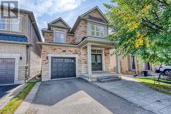 2462 PINE GLEN ROAD Oakville, ON L6M 0R7