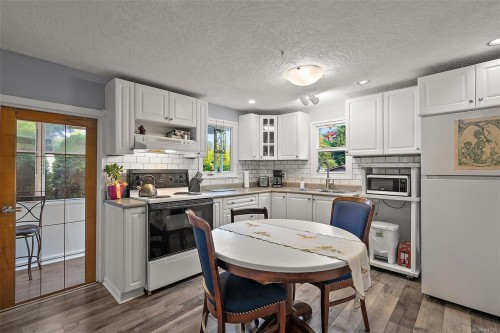 #19-2587 Selwyn Rd, Langford, BC 