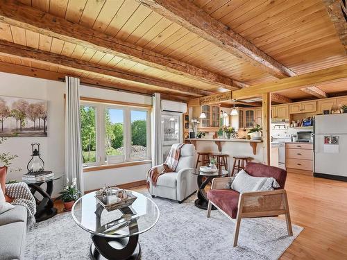 96 Smeltzer Road, Upper Vaughan, NS - Indoor Photo Showing Living Room