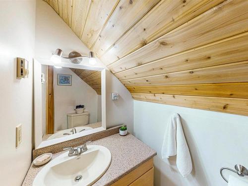 96 Smeltzer Road, Upper Vaughan, NS - Indoor Photo Showing Bathroom