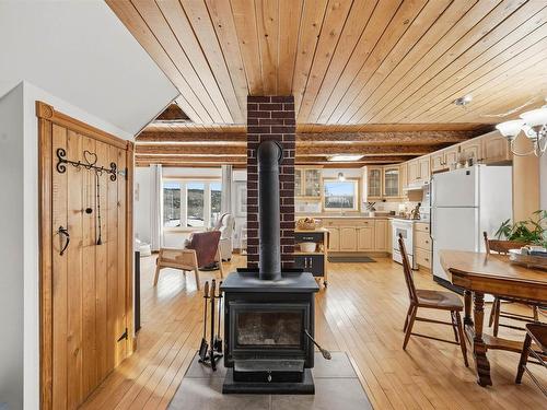 96 Smeltzer Road, Upper Vaughan, NS - Indoor With Fireplace