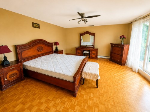 Chambre à coucher principale - 307 Fleet Drive, Beaconsfield, QC - Indoor Photo Showing Bedroom