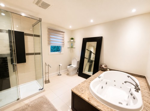 Salle de bains attenante à la CCP - 307 Fleet Drive, Beaconsfield, QC - Indoor Photo Showing Bathroom