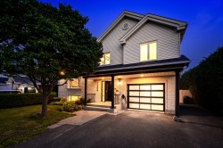 1259 Boul. N.-P.-Lapierre  Sainte-Julie, QC J3E 1W4