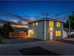 13 Crowdy Street  Carbonear, NL A1Y 1B8