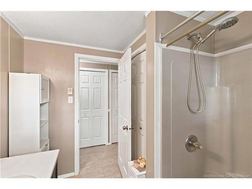 99 Hedgeview Dr, Hanwell, NB 