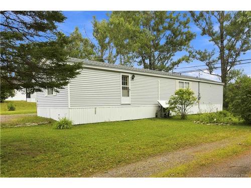 99 Hedgeview Dr, Hanwell, NB 