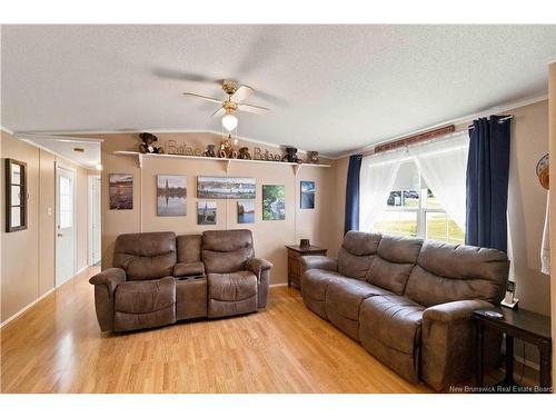 99 Hedgeview Dr, Hanwell, NB 