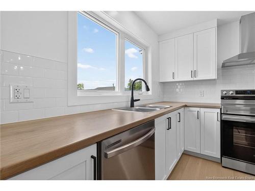 20 Cedric Crt, Dieppe, NB 