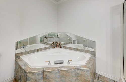 Bathroom - 302-1125 Rue Romaine, Brossard, QC - Indoor Photo Showing Bathroom