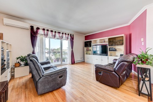 Living Room - 302-1125 Rue Romaine, Brossard, QC - Indoor Photo Showing Living Room