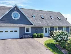 25 Tatlock Lane Rice Point, PE C0A 1H0