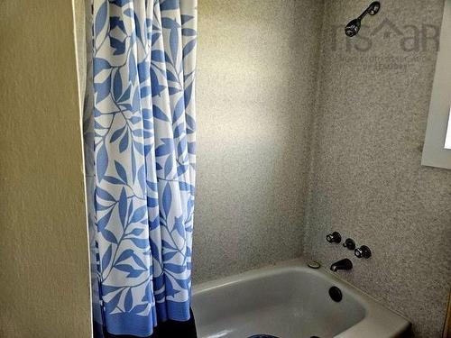 7631 Upper Wood'S Harbour, Upper Woods Harbour, NS - Indoor Photo Showing Bathroom