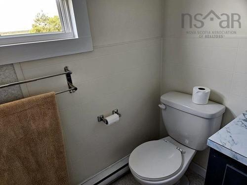 7631 Upper Wood'S Harbour, Upper Woods Harbour, NS - Indoor Photo Showing Bathroom