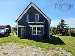 7631 Upper Wood's Harbour Upper Woods Harbour, NS B0W 2E0