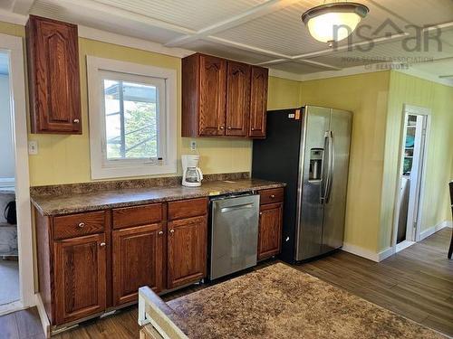 7631 Upper Wood'S Harbour, Upper Woods Harbour, NS - Indoor Photo Showing Kitchen