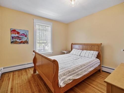 21 Grafton Street, Charlottetown, PE - Indoor Photo Showing Bedroom